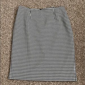 Womens houndstooth pencil skirt